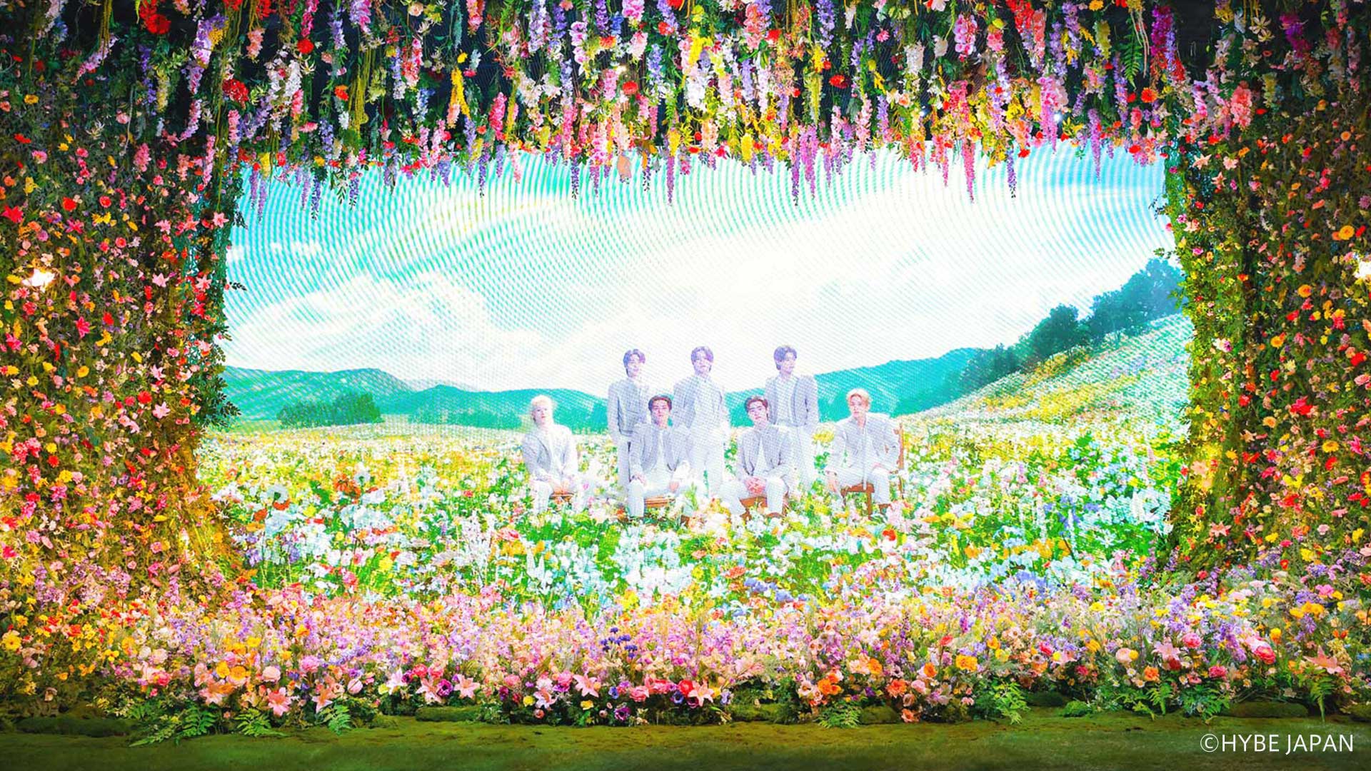 没入型楽曲体感ミュージアム『House of Vampire～Dive into ENHYPEN Chronicle～』が開催中。